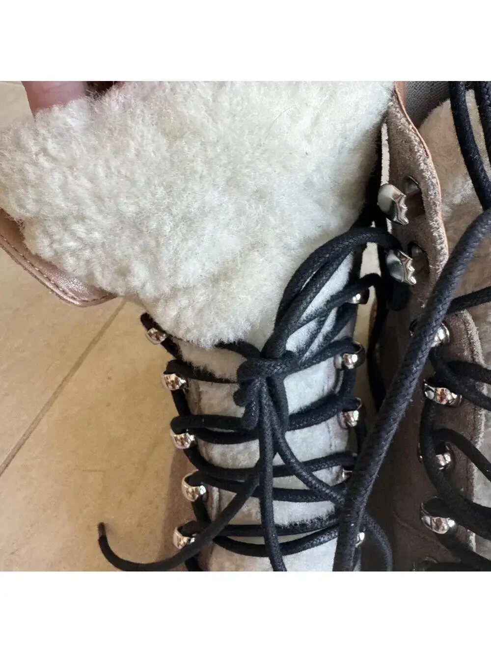 Mark Fisher LTD Izzie Genuine Shearling Lug Sole Laceup Boots Bootie Size 8